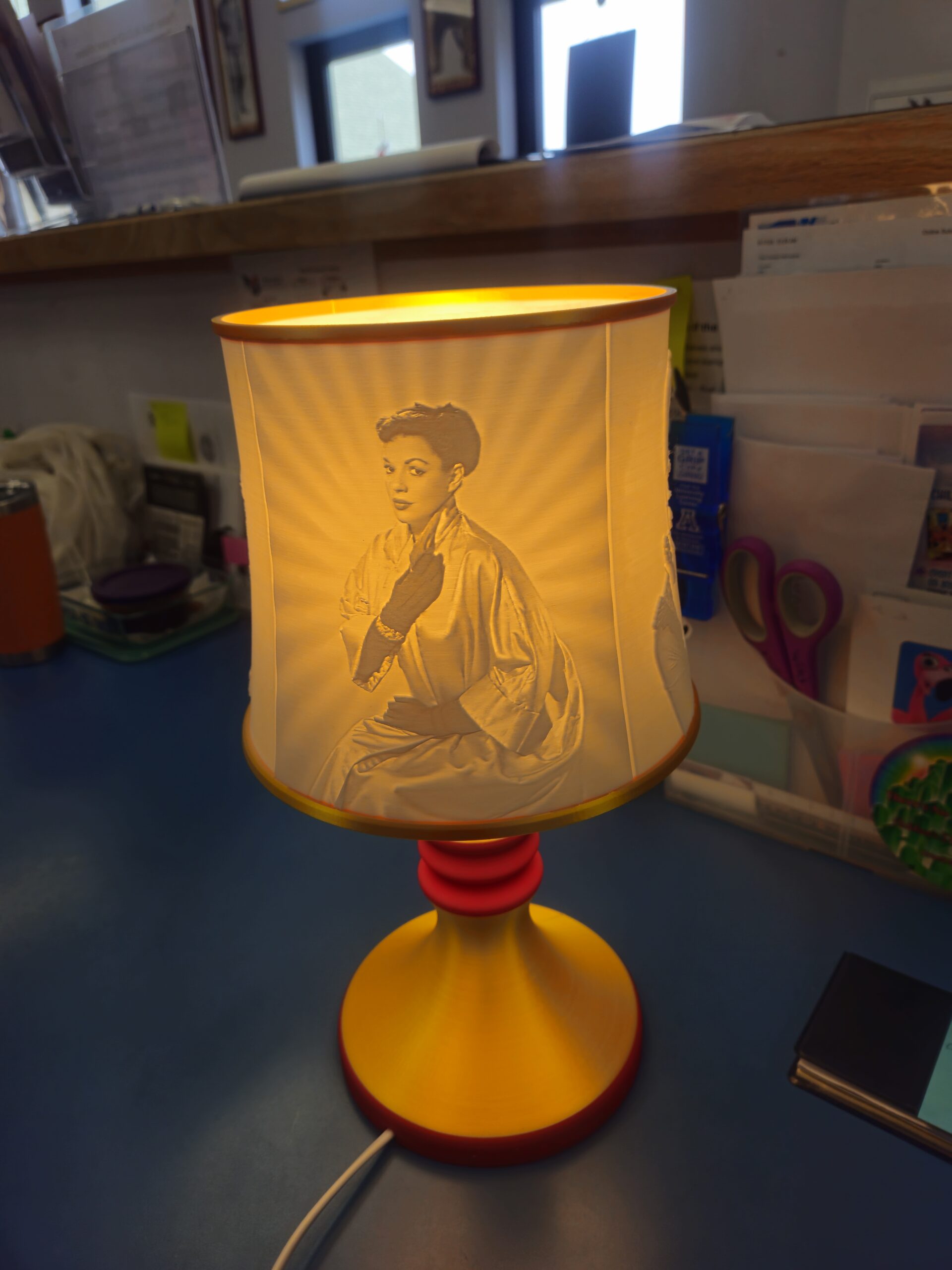 Judy Themed Lamp - Image 2